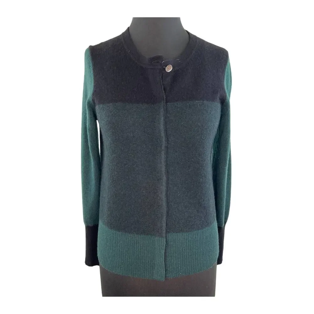 C by Bloomingdale's 100% 2 Ply Cashmere Green Colorblock Long Sleeve Sweater M